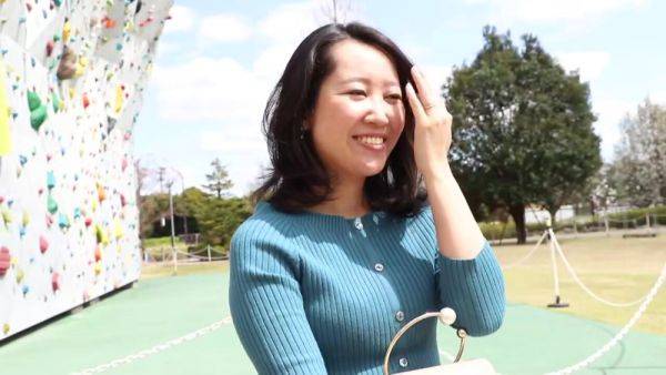 0002286_日本人の女性が人妻NTRのセクースMGS販促19min - hclips.com - Japan on poweredporn.com