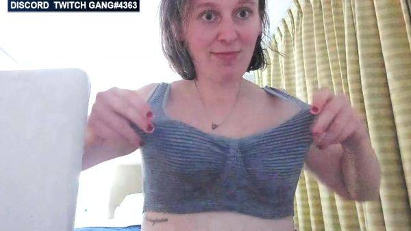 Voluptuous Mom Incredible Xxx Movie - upornia.com on poweredporn.com