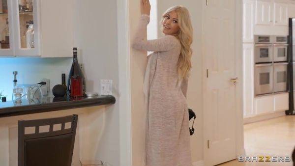 Kayla Kayden And Giselle Amore Crazy Lesbian Sex - videomanysex.com on poweredporn.com