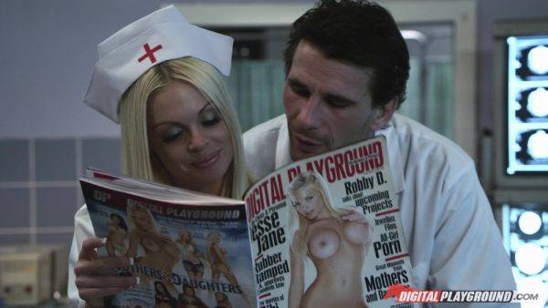 Whorish nurse Jesse Jane gets eaten out before fucking - xtits.com on poweredporn.com