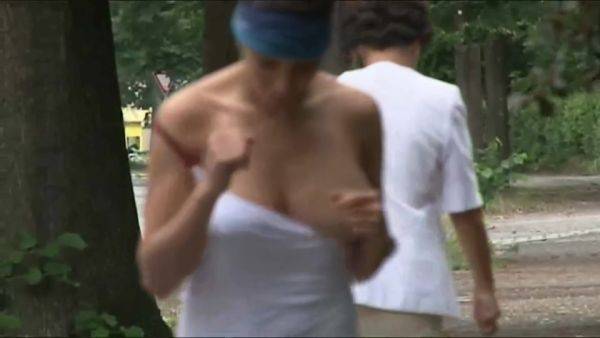 Softcore Workout Video With Big Naturals Babe Flashi - hclips.com on poweredporn.com