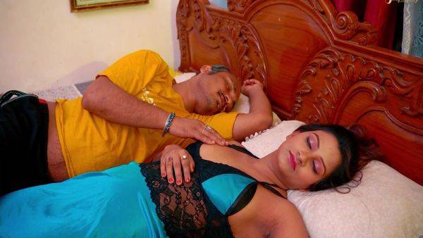 Stepfather-in-law Seduces His Stepdaughter-in-law For The Fucking - hclips.com on poweredporn.com