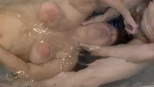 Tauchmaus Underwater - txxx.com - Germany on poweredporn.com