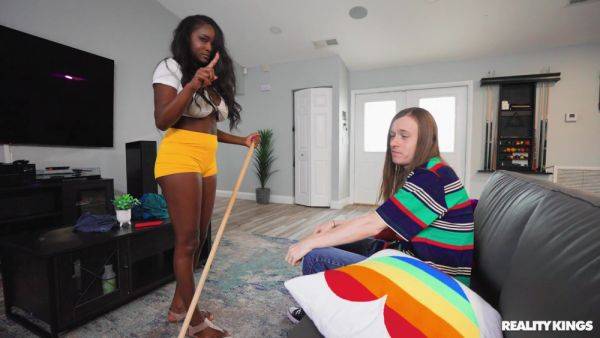 Ebony babe wants the nerdy guy's thick cock for unique perversions - hellporno.com on poweredporn.com