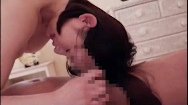 00073,Woman writhing in lewd play - senzuri.tube on poweredporn.com