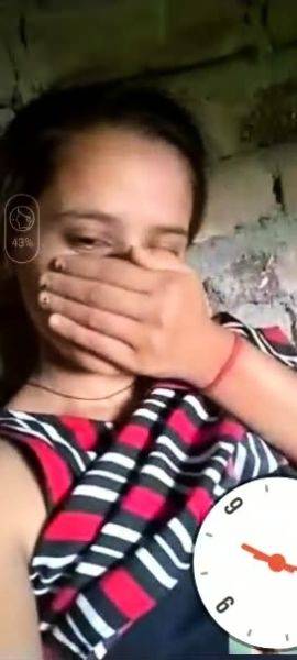 देसी चूची दिखाई विलेज - drtuber.com on poweredporn.com