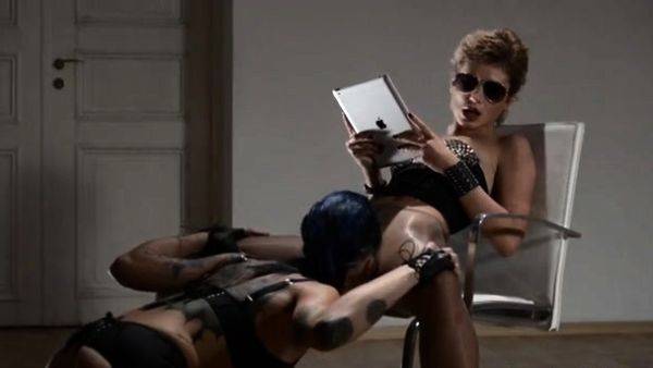 Tiffany Tattooed Beauty Gets A Realdoe Tiffany - drtuber.com on poweredporn.com