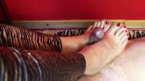 Footjob As Prize - Footjob Come Premio - Xclaudidominax - drtuber.com on poweredporn.com
