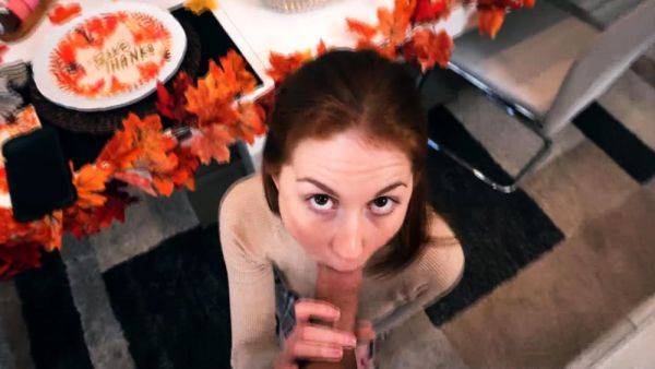 Sharing room and stuffing my stepsister - drtuber.com on poweredporn.com