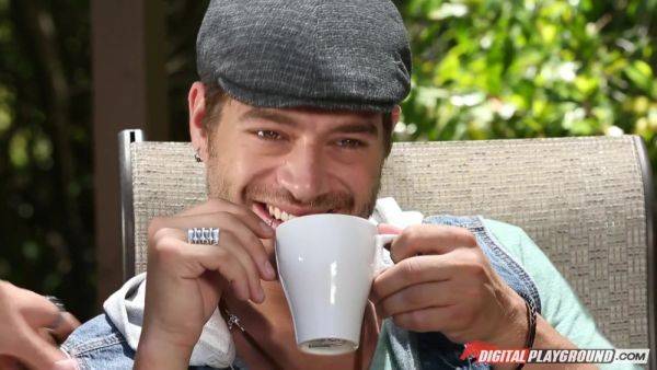 Madison Ivy gets eaten out and screwed by her boss - xtits.com - Germany on poweredporn.com