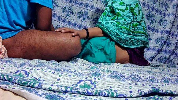 Dasi Big Boobs Sex In The Park - desi-porntube.com on poweredporn.com