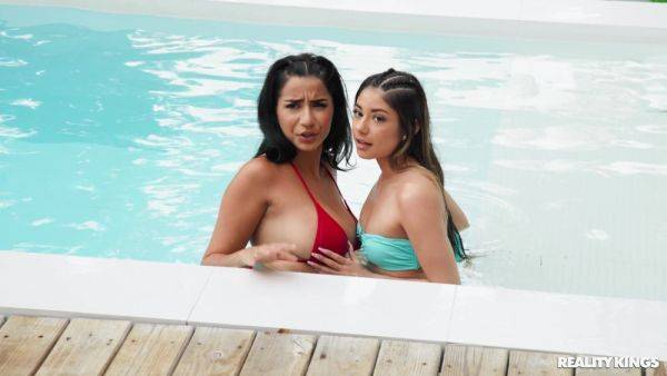 Smashing dolls work each other's wet pussies in very intense lezzie perversions - hellporno.com on poweredporn.com