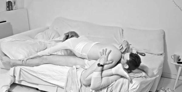 Mon mec me leche et me baise (pornuhb) - txxx.com - France on poweredporn.com