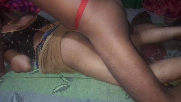 Husband Fucked A Desi Housewife , Desi Indian Wife Sex - desi-porntube.com - India on poweredporn.com