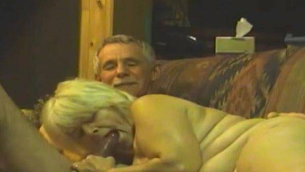 Hot Video - hclips.com on poweredporn.com