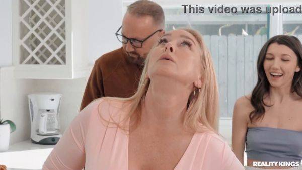 Watch this tattooed slut finger her tight pussy & take a massive anal toy for dinner - sexu.com on poweredporn.com