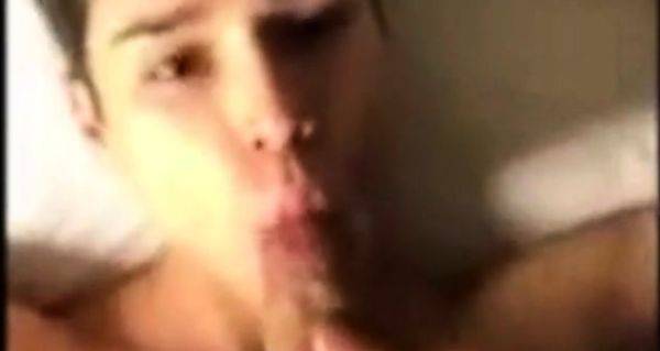 Your son knows what he likes 3 - drtuber.com on poweredporn.com