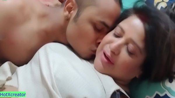 Indian Hot Model Fucking At Shooting Place! Desi Fantasy Sex - desi-porntube.com - India on poweredporn.com