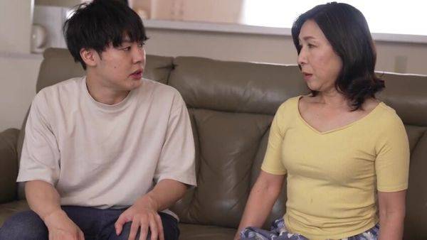 With My Daughter’s Boyfriend… Secretly Continuing to Have Creampie Sex - txxx.com - Japan on poweredporn.com