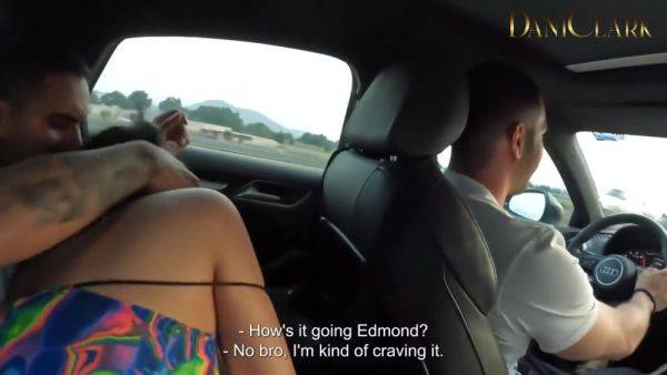 L A S - Saliendo De Piramides Una Chica Mexicana Nos Verga A - hotmovs.com on poweredporn.com