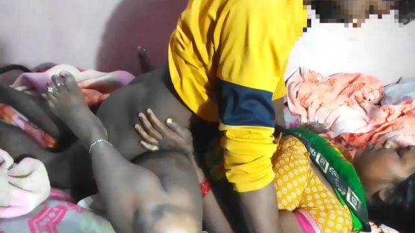 Sadi Wali Didi Ko Choda Maje Se Dil Mein - hclips.com on poweredporn.com