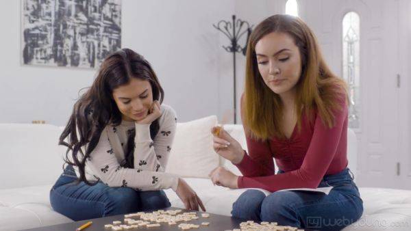 Dashing babes lick each other's wet mutt for the best duo - xbabe.com on poweredporn.com