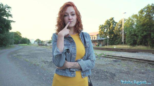 Sexy Redhead Waitress Sucks Cock And Gets Fucked Doggystyle Outside In Public - videomanysex.com on poweredporn.com