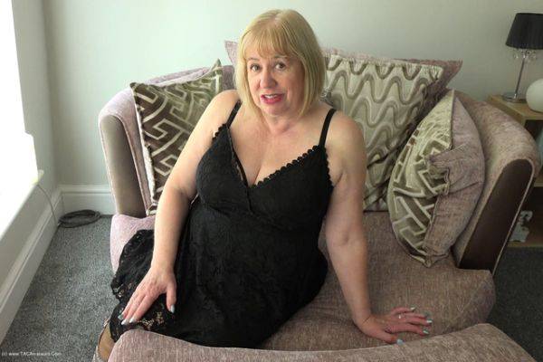 Swivel Chair Pt1 - hclips.com on poweredporn.com