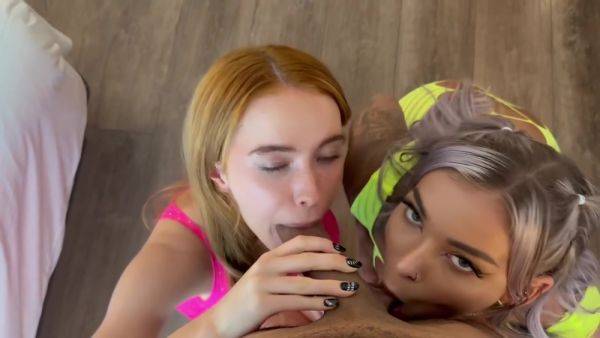 Zoey And Hayley Sharing A Bbc - upornia.com on poweredporn.com