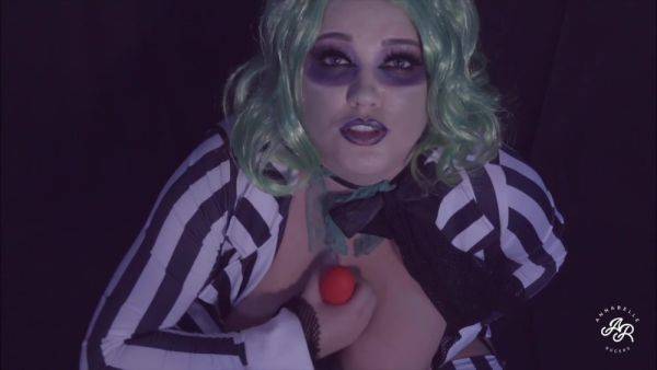 Anna Belle And Annabelle Rogers In I Want Your Juice - hclips.com on poweredporn.com