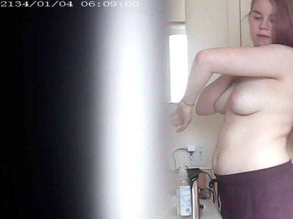 Big boobs blonde changing - voyeurhit.com on poweredporn.com