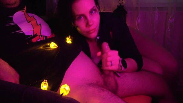 Sexy Vampire Anna Gets Fucked And Gets An Oral Creampie And Cumshot On Halloween - upornia.com on poweredporn.com