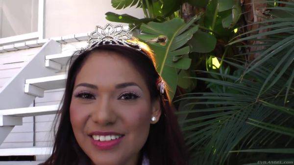 Eva Fenix - The Teachers Pet #04, Scene #04 - videomanysex.com on poweredporn.com