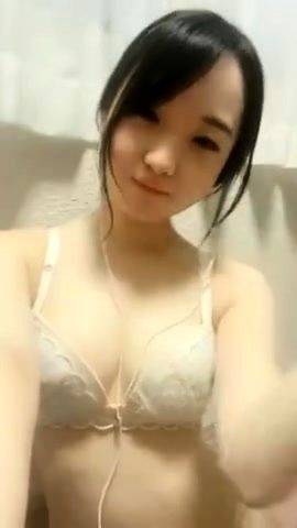 Teen Hairy Latin Girl Masturbating - drtuber.com on poweredporn.com