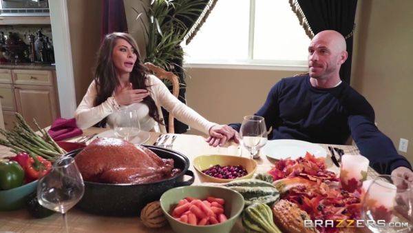 Madison Ivy gets fucked after the Thanksgiving dinner - xtits.com - Madison on poweredporn.com