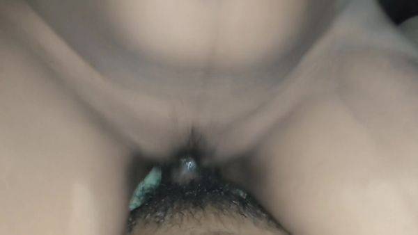 Indian Tamil Girl Captured Hard Such Video 20 Age Woman - desi-porntube.com on poweredporn.com