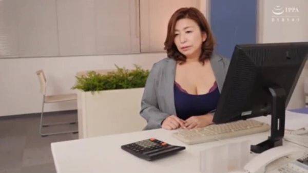 05717 Aunt Boss and Rich SEX - senzuri.tube on poweredporn.com