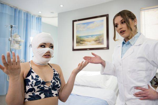 Natasha Nice and Kimber Woods get screwed on the couch - xhand.com on poweredporn.com