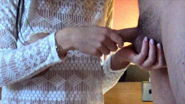 IgnoringHandjobs – How She Treats The Cock Is The True - drtuber.com on poweredporn.com