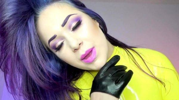 Ass and pussy toying sexy solo babe in close up masturbation - drtuber.com on poweredporn.com