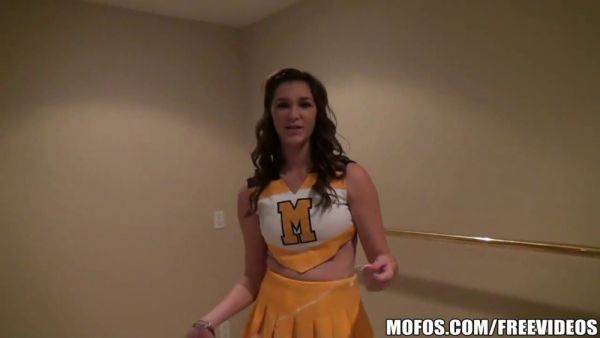 Cheerleader Holly flaunts her hot body in uniform & gives a sloppy BJ - sexu.com on poweredporn.com