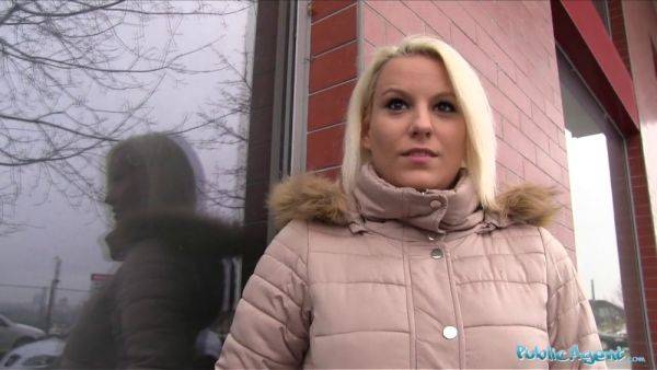 Lucy Shine gets cash for public sex & blowjob in POV - sexu.com on poweredporn.com