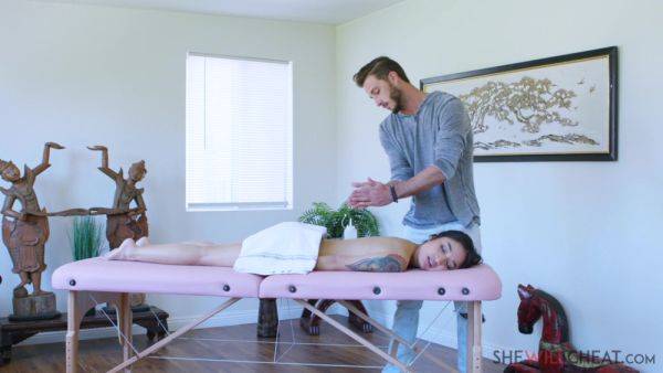 Insolent brunette turns erotic massage into loud oral perversions - hellporno.com on poweredporn.com