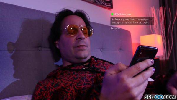 Delirious Hunter Bangs HerIdol - hotmovs.com on poweredporn.com