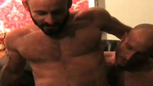 German amateur hunk barebacked by BF - drtuber.com on poweredporn.com