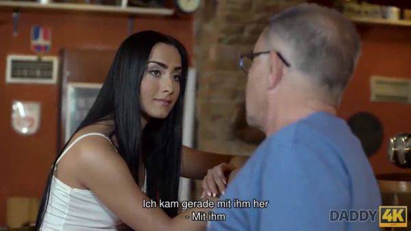 Anna Rose, the naughty teen, can't resist her daddy'sZauber - sexu.com on poweredporn.com