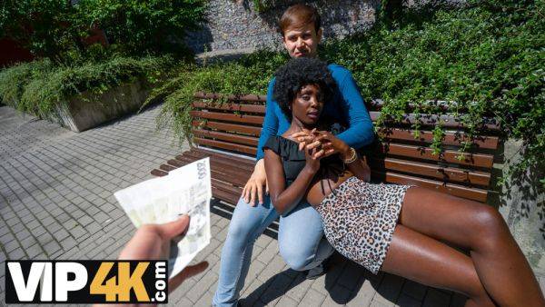 HUNT4K. Good Times at the El Royale - txxx.com on poweredporn.com