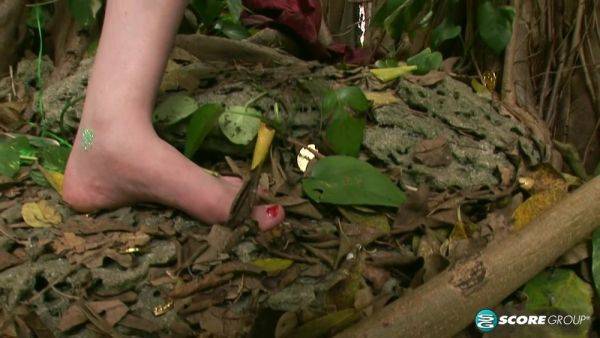 Forest Foot Fairy - hotmovs.com on poweredporn.com