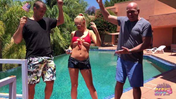 BTS Paisley Porter 1st Anal Ever - hotmovs.com on poweredporn.com