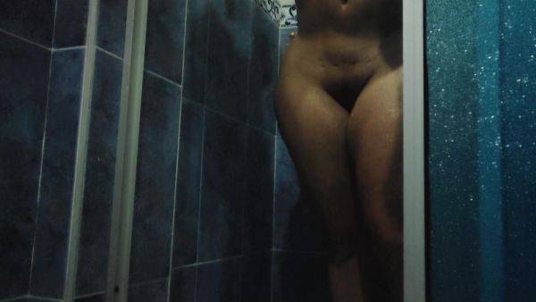 Woman Is Caught Nude In Public Bathroom - voyeurhit.com on poweredporn.com